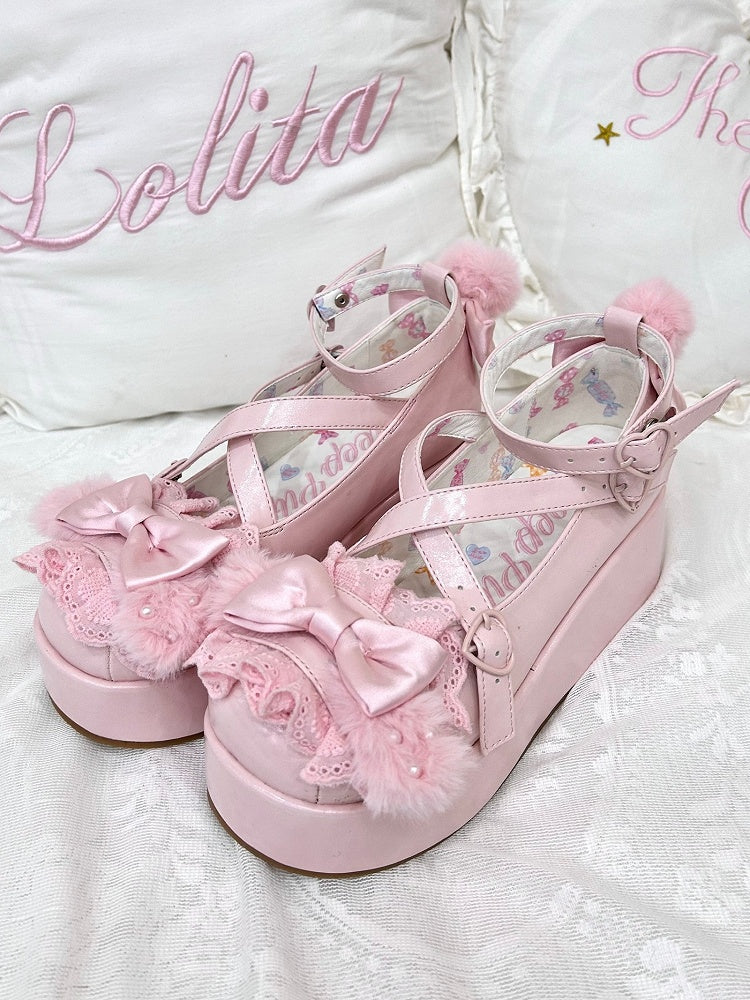 Plateauschuhe mit Plüschschleife und verzierten Pompon-Ohren, kreuz und quer verlaufendes rosa Häschen-Top-Design