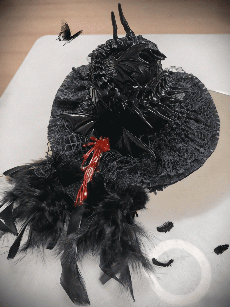 and White Gothic Decor Dragon Mini Feather / Bone Black Hat with Lolita