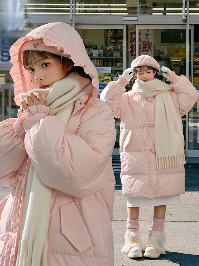 Rosa Daunenmantel mit Kapuze, Schleife und Horn-Knopf