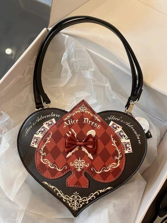 黒と赤のハート型ハンドバッグ