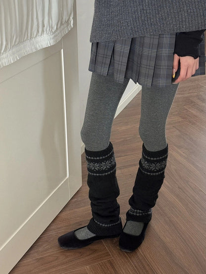 Slouchy Leg Isle Warmers Fair Knit