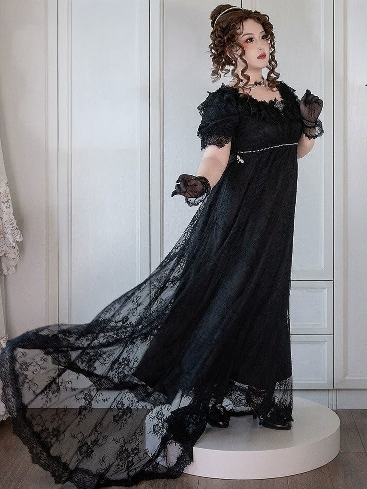 Black Square Neck Plus-Size OP Dress with Lace Accents - He Zi Has a Cat