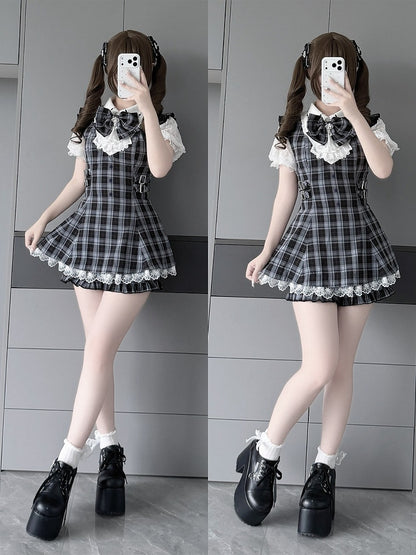 Jabot Black & White Jirai-Kei Plaid Short Sleeve Gown with Lace Bow Accents + Matching Shorts Set - Puzzles