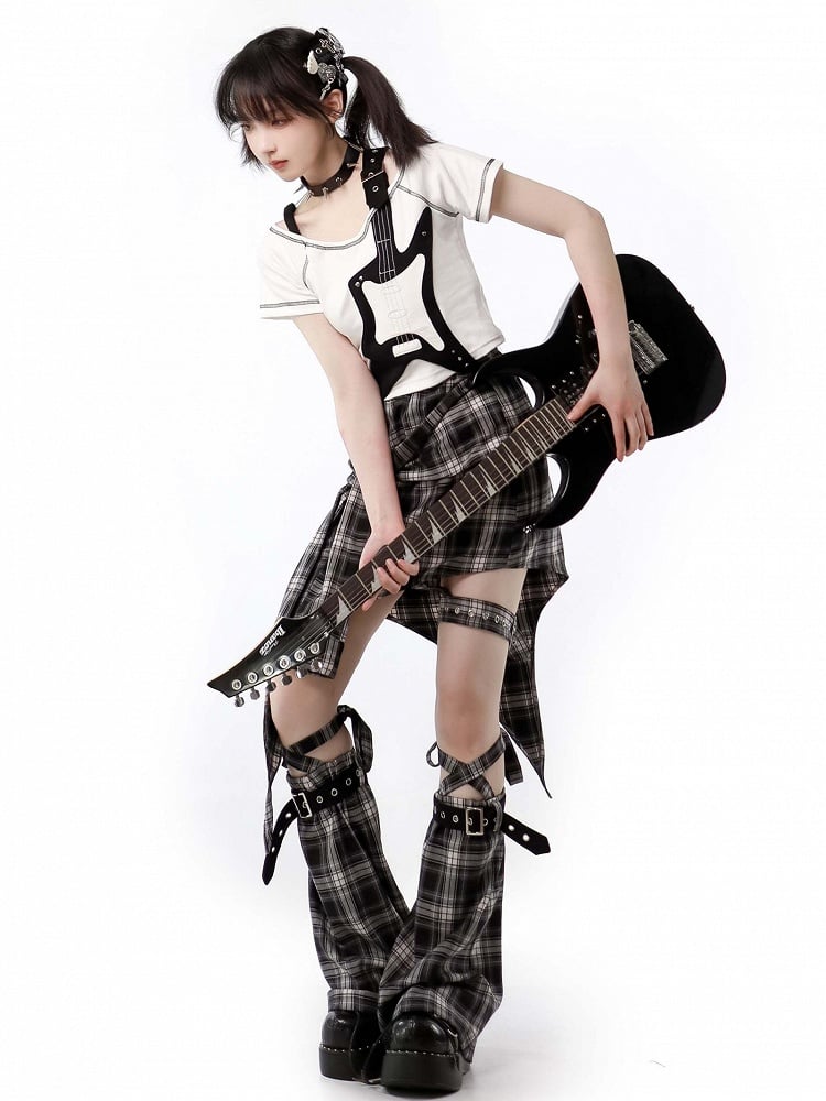 White and Applique T-shirt Black Guitar