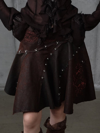 Asymmetrischer Rock Punk Rot mit Stickerei Ödland Saum Braun Blumen Wildleder