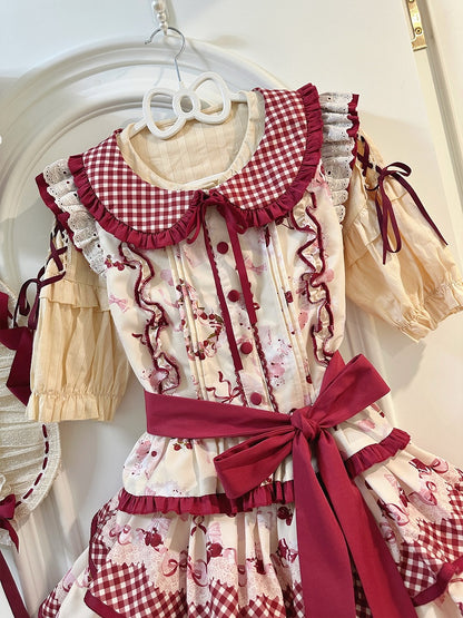 レッドギンガムチェックのピーターパンカラートップスとチェリー柄のティアードスカートセット