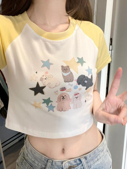 Weißes, gelbes Crop-Top mit Stern- und Welpen-Print