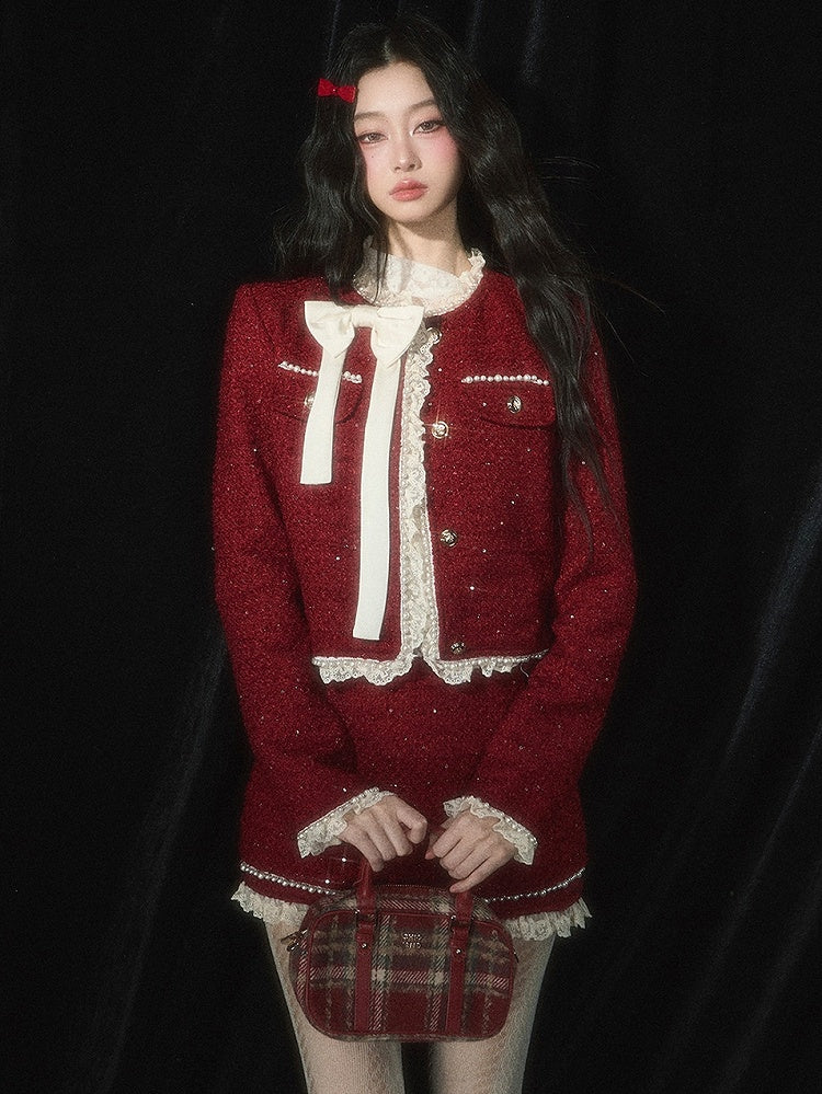 Weihnachtsrote Tweed-Kurzjacke mit Spitzenbesatz, Schleife und Perlendetails