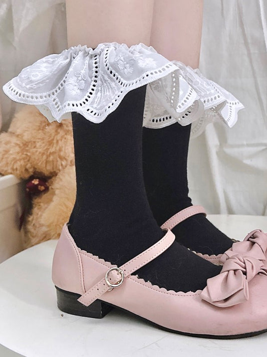 Black/White Socks Floral With Embroidery Calf Cuffs