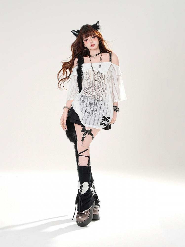 ネックライン ルーズ ブラック/ホワイト ガールプリント Tシャツ オフショルダー