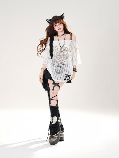 ネックライン ルーズ ブラック/ホワイト ガールプリント Tシャツ オフショルダー