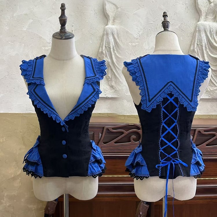 Blaue Lolita-Weste mit Klein-Besatz und Ösen, Gothic-Revers, schwarzer Kragen, gewellt