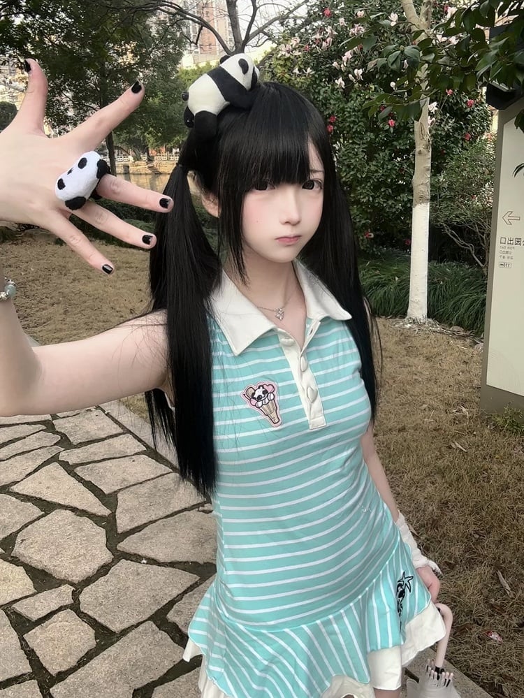 Striped with Partial Polo Blue Buttons Dress Heart-Shaped