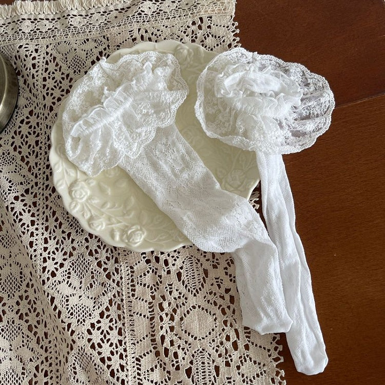 レース ホワイト/ピンクの花柄ソックス パターントリム