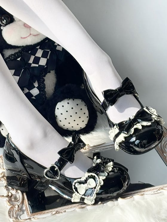 Black Lolita Low Heels with Round Toe, Beadwork, Heart Buckles - SuperPink