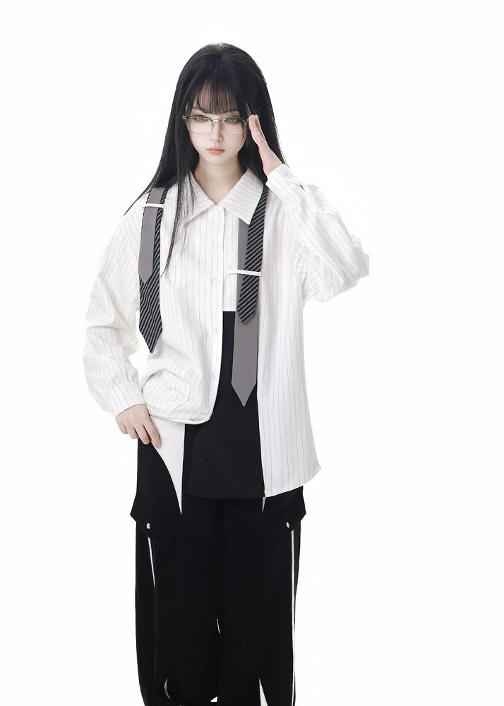 ホワイトネクタイデザインストライプシャツ