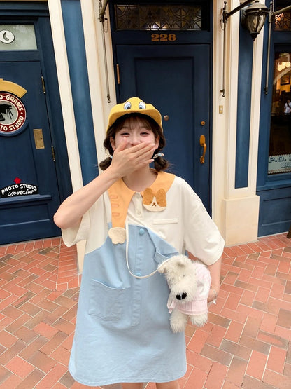 Zweiteiliges Kleid mit entzückendem Katzenkragen in Blau und Weiß mit Farbblock-Design