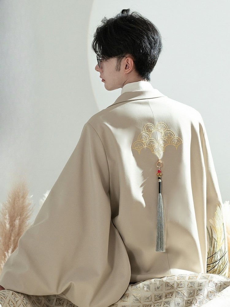 Buckle Centipede Placket