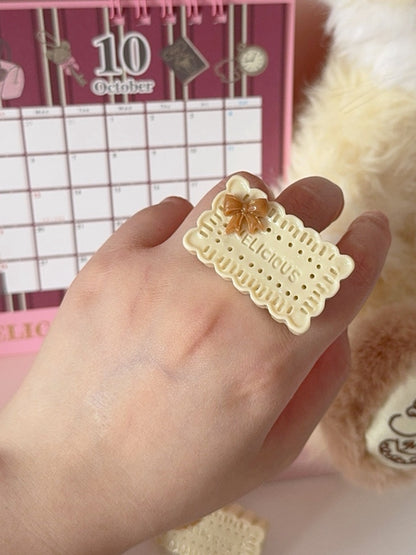 蝶結びチョコレートホワイト/ブラウン装飾リング