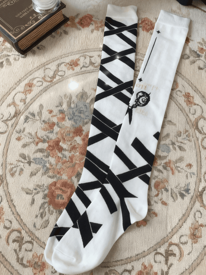 Lolita And Black Crisscross Stockings Strap Scissors White Pattern