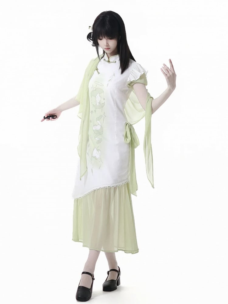 Gebändertes Kleid Qipao Kragen Apfeldruck Cheongsam Stil Knöpfe Grüner Knoten