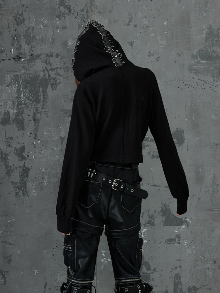 Strickjacke mit Denim-Patchwork-Reißverschluss-Akzenten, schwarzer Punk-Kreuzstrick mit Kapuze