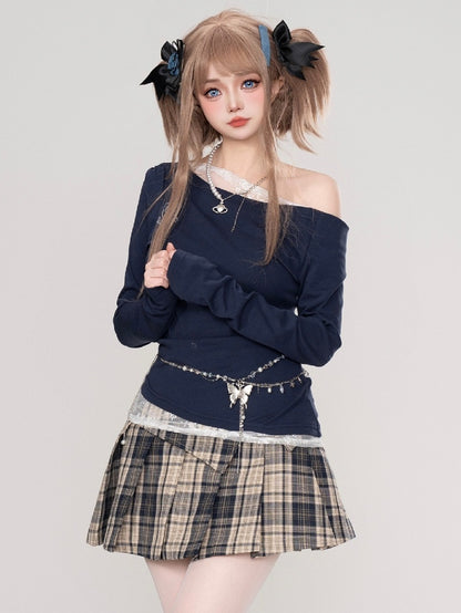 Khaki/Roter Plisseerock mit Schnallenträgern und hoher Taille