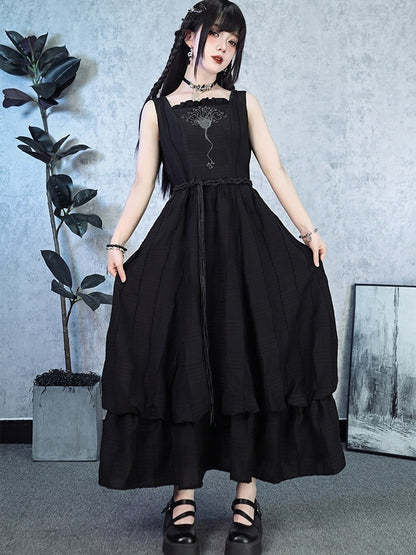 Black Square Neck Sleeveless Dress Sea Lily Embroidery