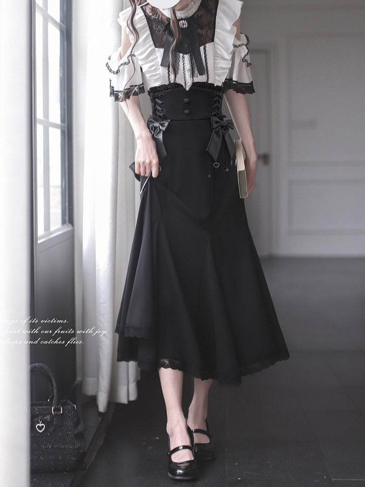 Bow Skirt Clips with Beaded Sweetheart Charm Black