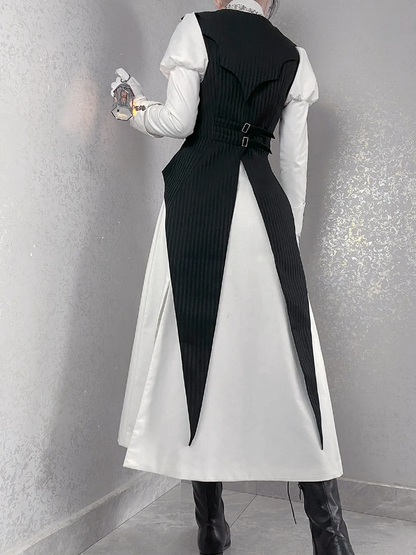 Gothic Ouji Schwalbe Geschwungene Saumflügel und schwarzer Westekragenschwanz Lolita Fledermaus