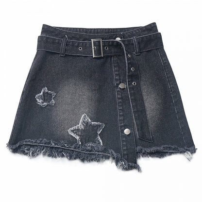 Y2K Schwarzer Jeansrock mit Stern-Applikationen und rohem Saum und Schnallengürtel