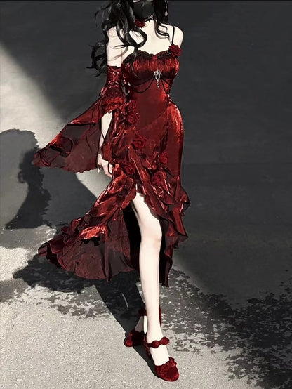 取り外し可能なフリル袖付きバーガンディレッドのイブニングドレス、ロゼットマーメイドドレス