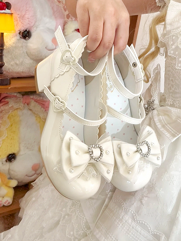 Scalloped Decor Off-white Closure with Mid-heel Shoes Trim，Beads Elegant Snap Bow Heart Lolita
