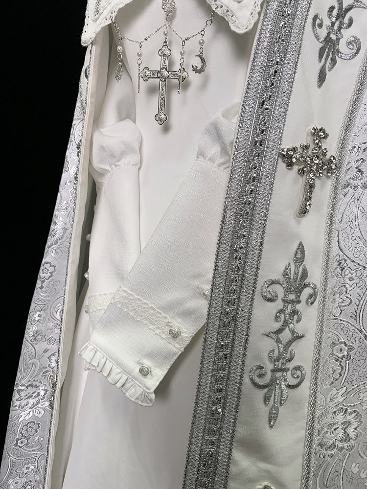 Stickerei Silber Kreuz Lolita Verzierte Details Nonne Weiß und Umhang