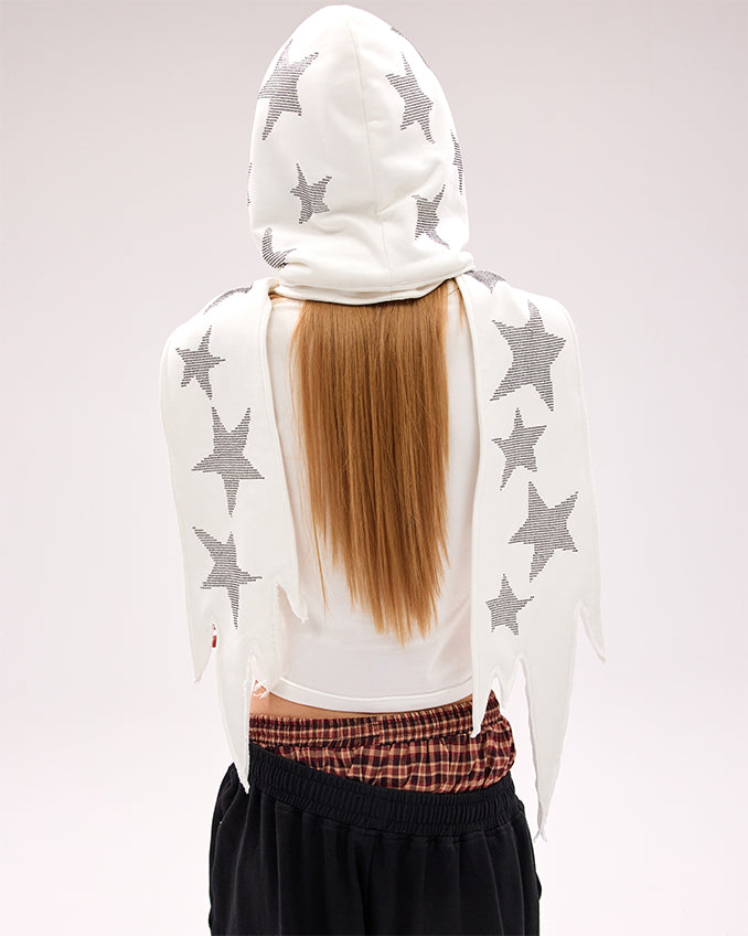 Schwarz/weiße Mütze und Schal mit Stern-Strasssteinen in einem