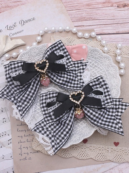 3 Color Strawberry Jirai Kei Hairclip Options Bowknot Charm