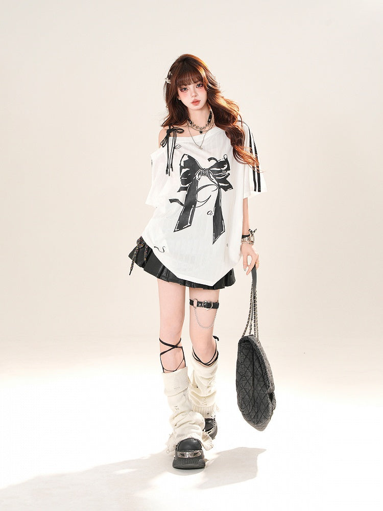 Black/White Asymmetrical Neckline Big Bow Print Loose T-shirt