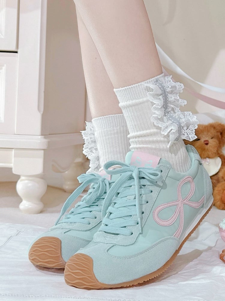 Green Front Bowknot Lace-up Design Sneakers Ties