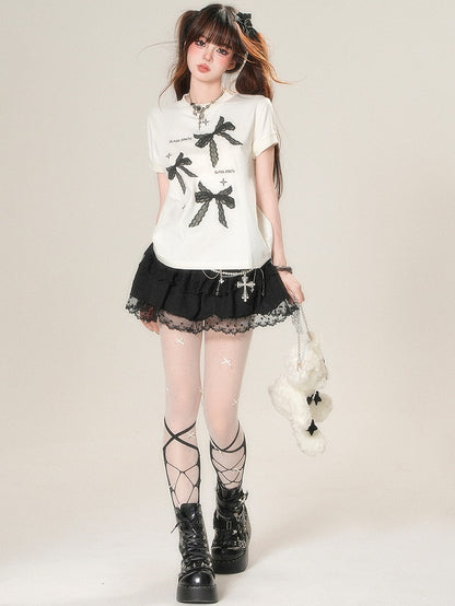 ホワイト/ブラック デイリープリント 蝶結び かわいいTシャツ