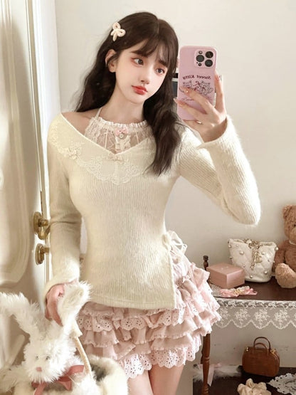 Pullover mit Schleifenakzenten und verspieltem Banddetail, weißer Strick mit Spitzenbesatz und V-Ausschnitt