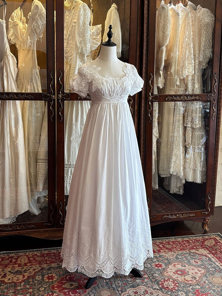 High-Waisted Empire Lolita One-Piece Gown with Lace Embroidery - Vivian's Quilt Studio