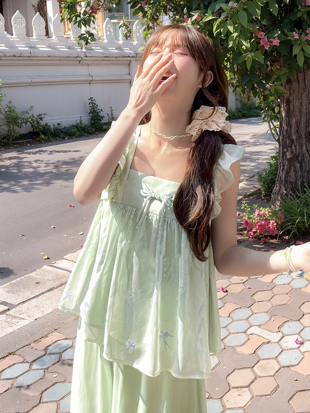 Grüne Flatterärmel mit Schwalben-Cheongsam-Print