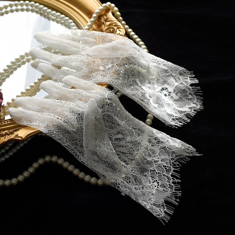 Lace Black/White Gloves