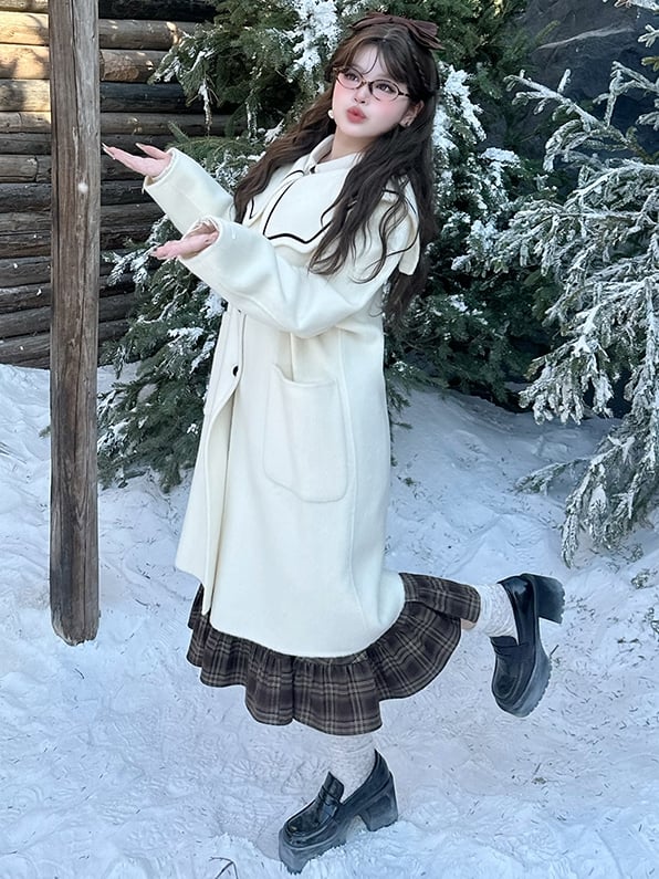 プラスサイズ ミルクホワイト セーラーカラー ハートボタン ウールコート