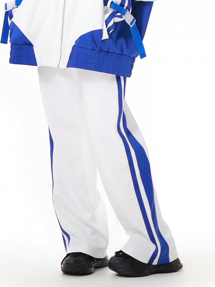 白と青のストライプ柄のジライケイ スウェットパンツ