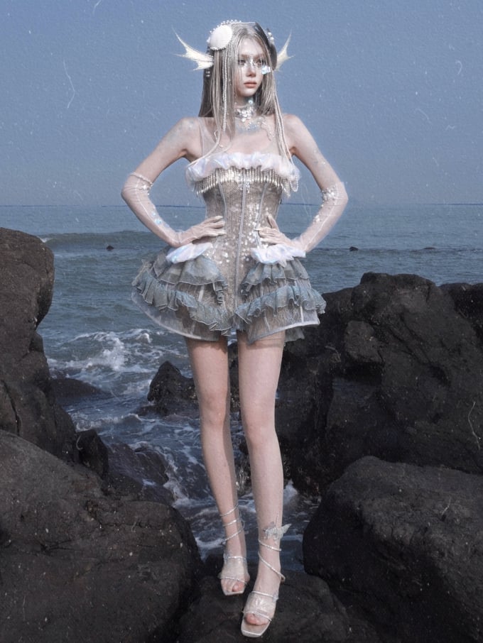 Pailletten Vogelkäfig + Quallen Kleid Overlay Korsett Stäbchen Saum Design Glänzend