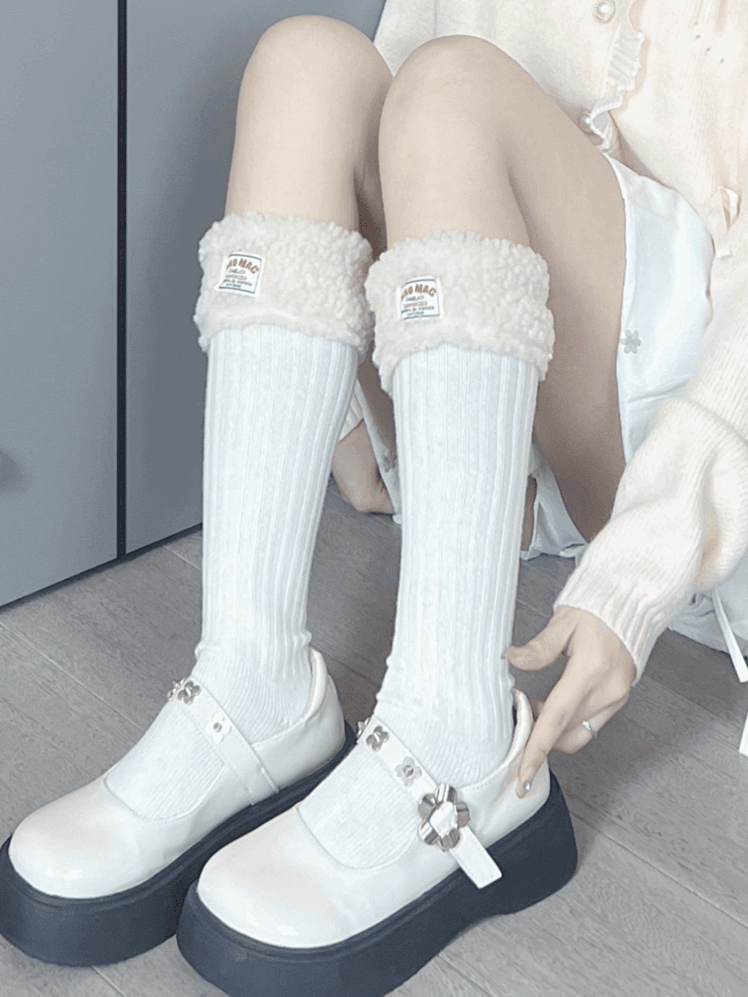 ホワイト/ブラック スイートプラッシュカーフソックス