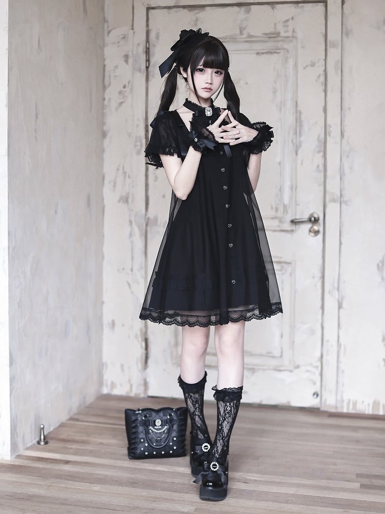 Gothic Halter Dress with Lace and Bow Details - Ekomi
