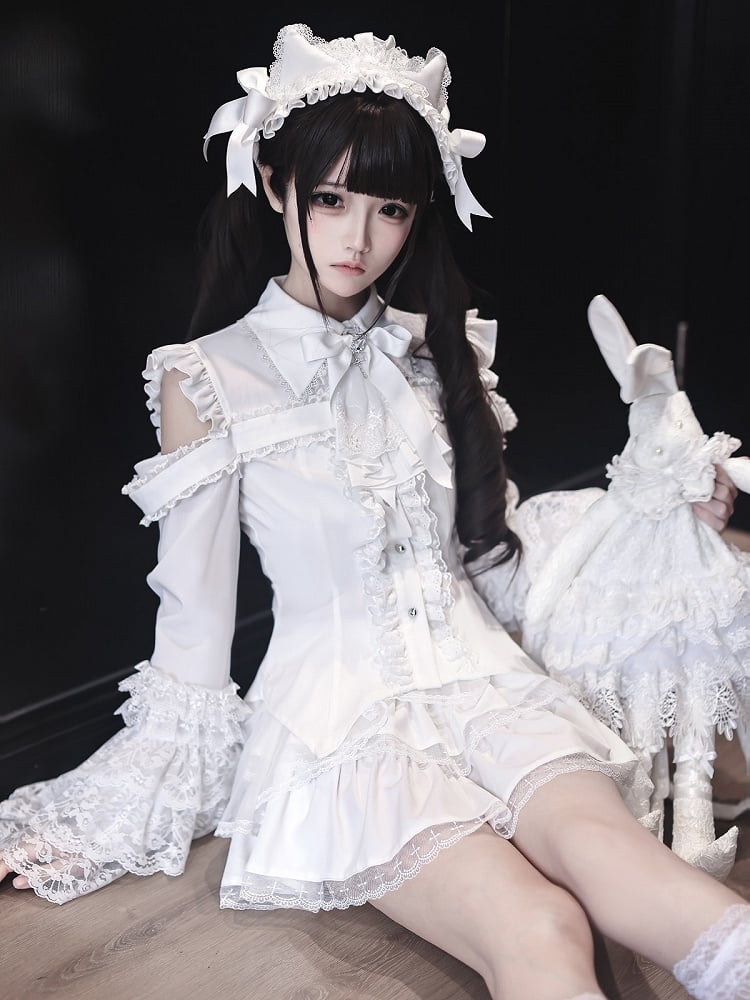 White Landmine Hairband with Bow Lace and Kitty Ear Accents - Ekomi