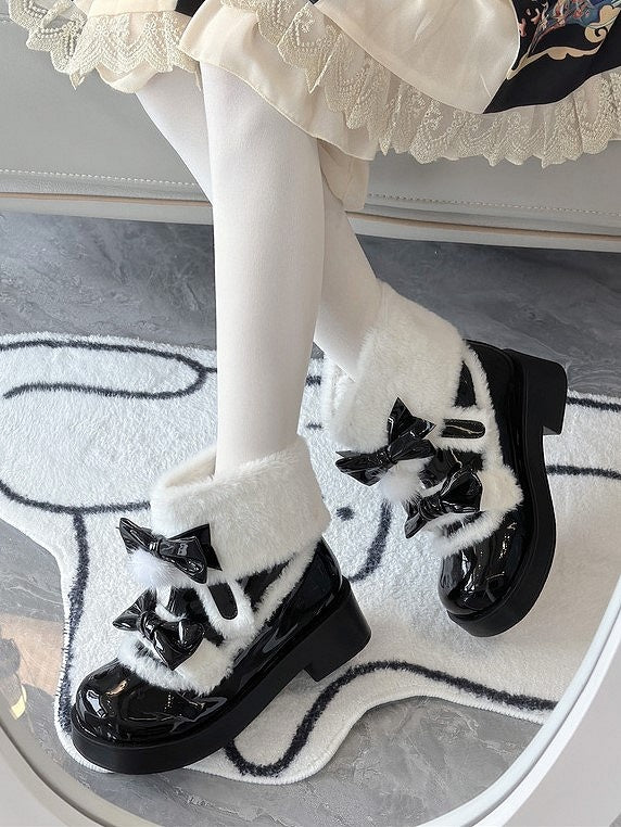Boots Bow Round-Toe Fleece-Lined Black with Sweet Accents Snow Lolita